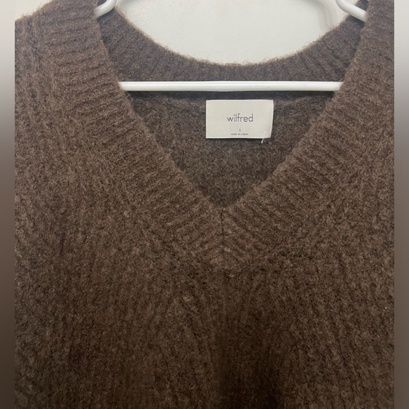 Aritzia Wilfred Loretta Sweater - Picture 3 of 7